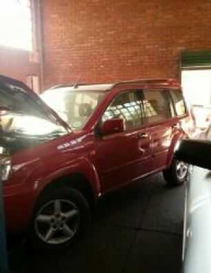 Nissan X trail