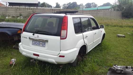 Nissan X-trail stripping for Spares