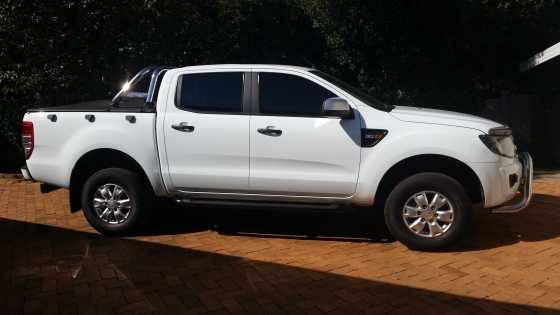 Nov 2013 Ford Ranger 2.2 DCI Double Cab as good as new