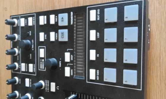 Novation Twitch DJ Contorller - Excellent Condition