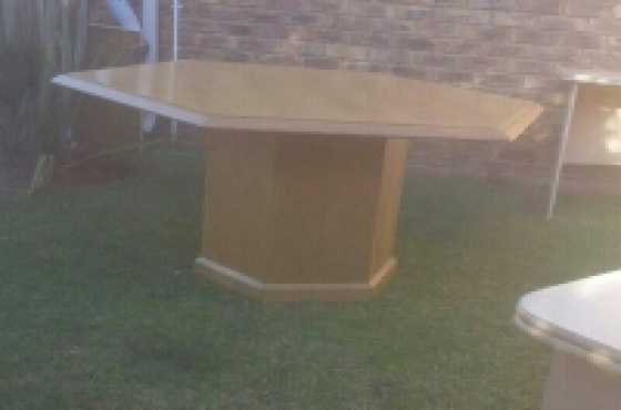 Oak table