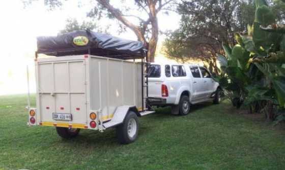 Off-road camping trailer