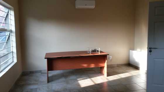 Office available to rent iin therapy centre
