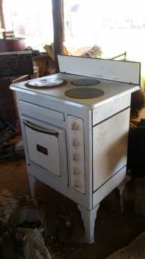 Old Antiqe Electric Stove