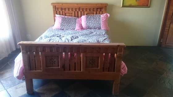 Old Cottage Hand Made Collection Double Bed