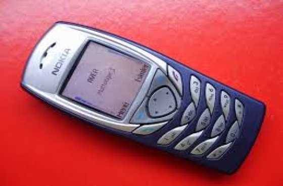 Old school Nokia 6100 IN EXCELLENT , MINT CONDITION only R650