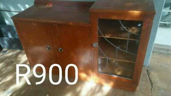 Old Wull Unit  Cabinet