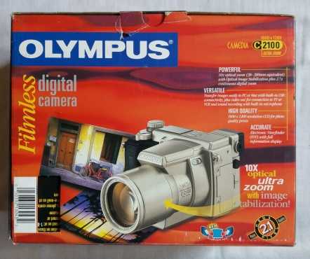 Olympus C2100 Digital Camera TTL lcd viewfinder