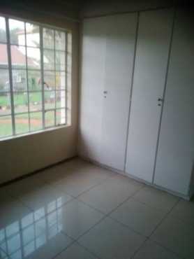One bedroom to rent for a single person Lindhaven, Roodepoort