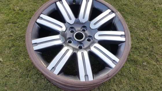 One Brand new 2012 Range Rover Sport 20 inch Spare Mag at Half Price