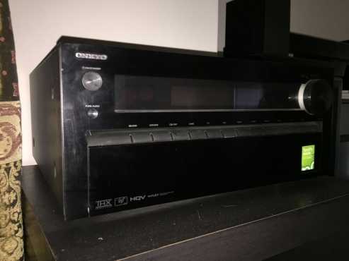 Onkyo TX-NR809 Amplifier