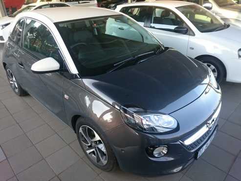Opel Adam 1.0T Glam 2015 manual only 20000 km Spotless Condition Like New