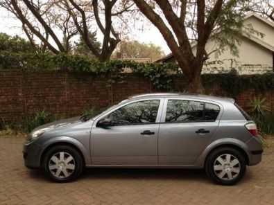 Opel Astra 1.4 Essentia 2006