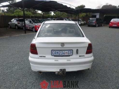 Opel  Astra 180i