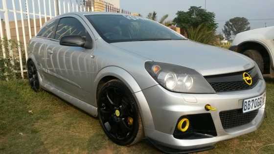 Opel astra OPC 20 Turbo 2009