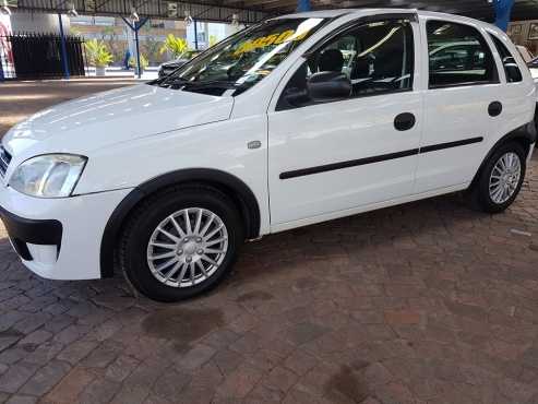 Opel corsa 1.4 Comfort 2006
