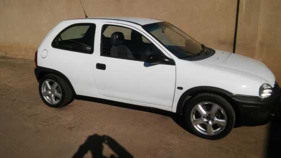 Opel Corsa 1.4 lite, 2005 still very good condition and very light on fuel and well looked after lic