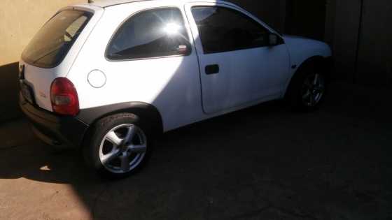 Opel Corsa 1.4 lite, 2005 still very good condition and very light on fuel and well looked after lic