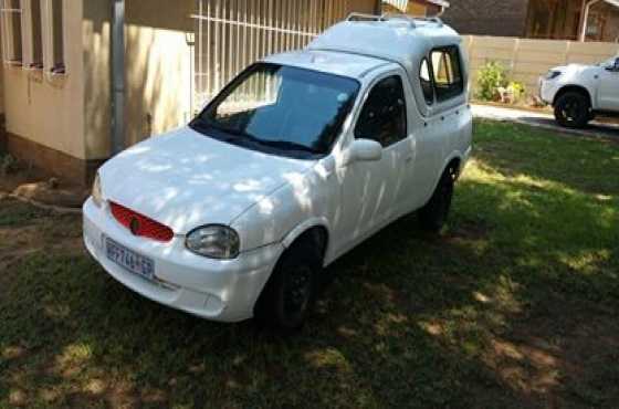 Opel corsa 1.4i sport bakie for sale