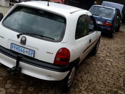 Opel corsa 1.6i sport 1999 model