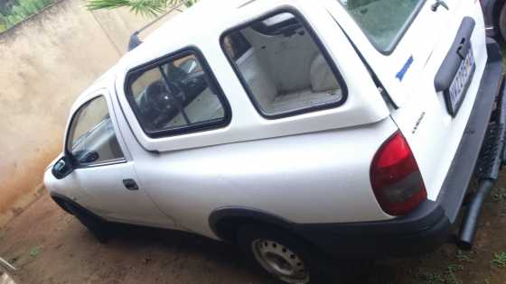 Opel Corsa Bakkie, 157000 km, with canopy, tb ect, still very good condition and very light on fuel