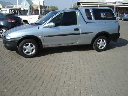 Opel Corsa Utility 1.4i Sport.