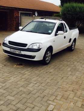 Opel corsa utility bakkie 1.4 club  R52000