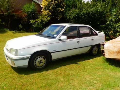 Opel monza 1.6 GSI 1992