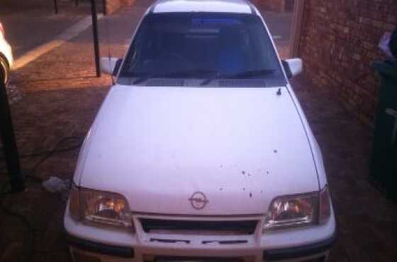 opel monza 2.0i