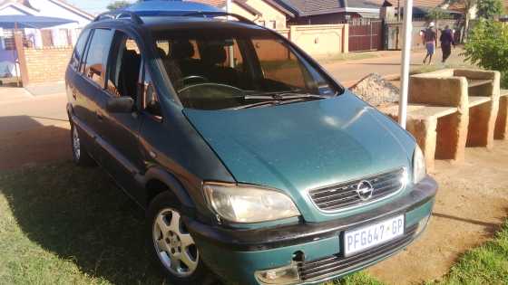 Opel Zafira 1.8 for sale