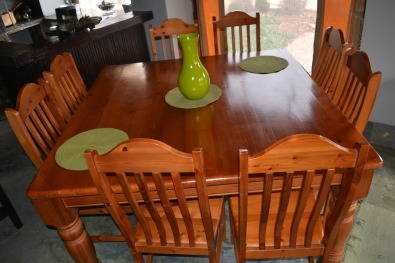 ORIGAN PINE DININGROOM 8 PIECE