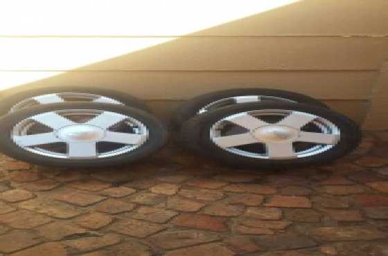 Original Ford Fiesta Mag Wheels