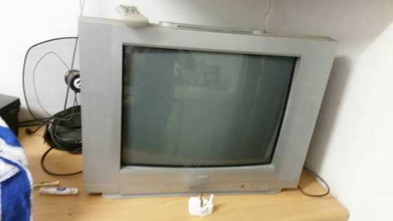 Ou silver tv te koop