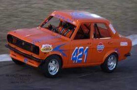 Oval race car