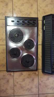 Oven, Stove Hob and Extractor