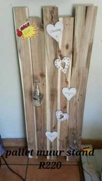 Pallet muur stand