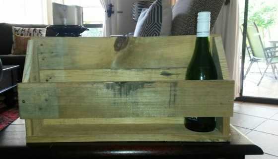 Pallet Wood Wine Holders