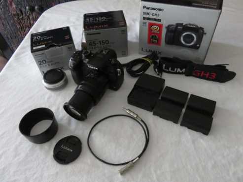 Panasonic Lumix DMC-GH3 Mirror less Micro Four Thirds