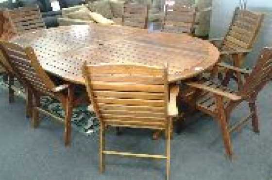 Patio set with 9 chairs for sale