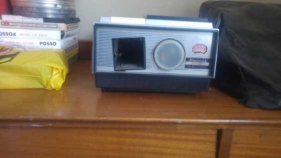 Paximat 5000 electronic slide projector