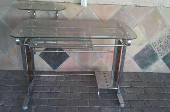 Pc tafel te koop