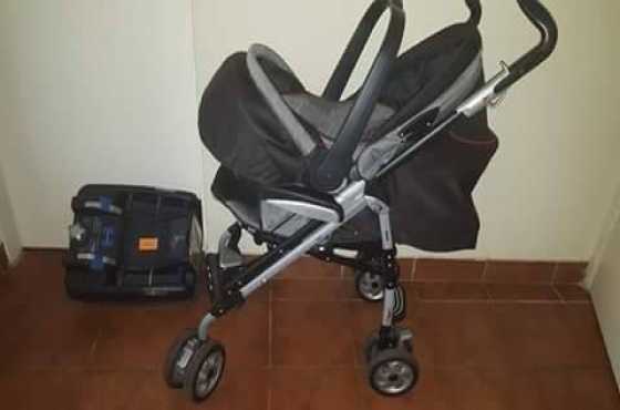 Peg perego combo consist of pram car seat