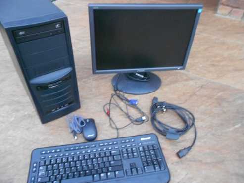 Pentium 4 (3.0GHz) with 20quot flat screen monitor