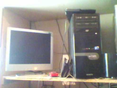 pentium 4 pc with screen keyboard and mouse