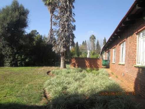 Perfect smallholding with sturdy house 10km West of Pretoria