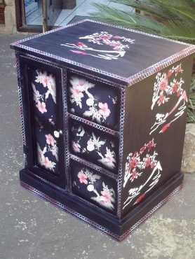 Petit Pink Blossom Cabinet (635x495x765)