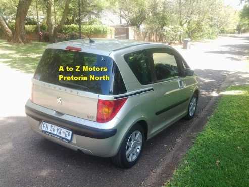 Peugeot 1007 1.6-2 Tronic Hatchback (2007)