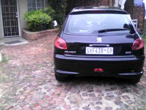 Peugeot 206 1.6Liter 2006Model For Sale 0610456784 Still Good Paper in Order