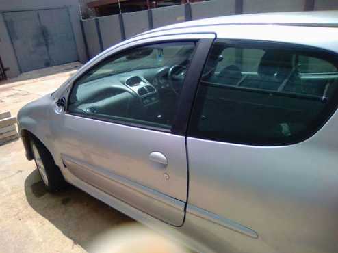 Peugeot 206, 2004 Model Quick Silver (URGENT)