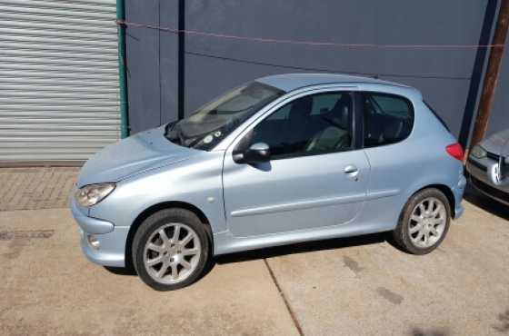 Peugeot 206 2.0l 16v